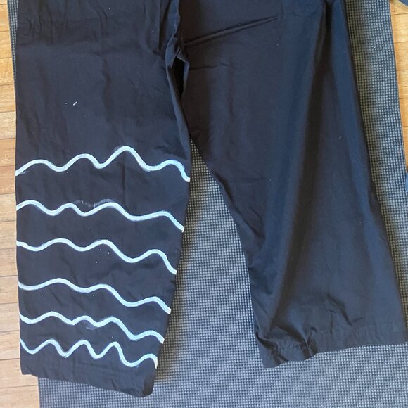 Muji pants hand painted - Picture 3 of 3